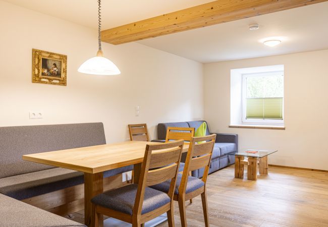 Ferienwohnung in St. Georgen am Kreischberg - Ferienwohnung #1 mit 2 Schlafzimmern für bis zu 6 Personen Ferienwohnung in St. Georgen am Kreischberg - Ferienwohnung #1 mit 2 Schlafzimmern für bis zu 6 Personen