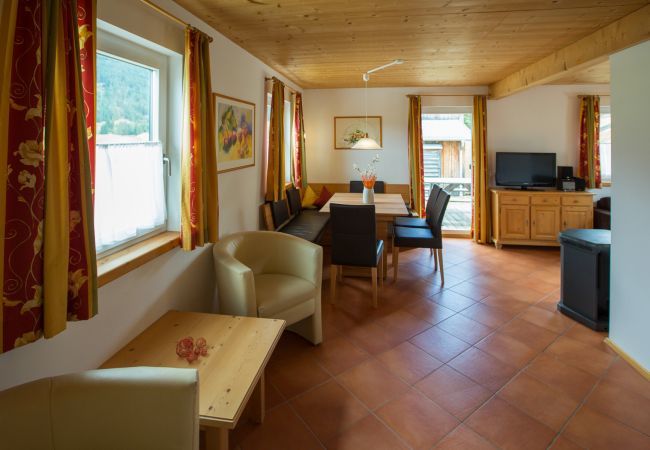 Chalet in Annaberg - Ferienhaus # 54 mit 3 SZ für bis zu 6 Personen Chalet in Annaberg - Ferienhaus # 54 mit 3 SZ für bis zu 6 Personen