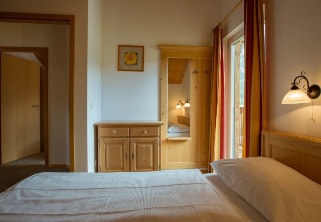 Chalet in Annaberg - Ferienhaus # 54 mit 3 SZ für bis zu 6 Personen Chalet in Annaberg - Ferienhaus # 54 mit 3 SZ für bis zu 6 Personen