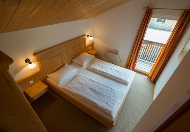 Chalet in Annaberg - Ferienhaus # 54 mit 3 SZ für bis zu 6 Personen Chalet in Annaberg - Ferienhaus # 54 mit 3 SZ für bis zu 6 Personen
