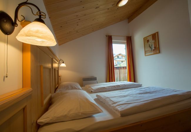 Chalet in Annaberg - Ferienhaus # 54 mit 3 SZ für bis zu 6 Personen Chalet in Annaberg - Ferienhaus # 54 mit 3 SZ für bis zu 6 Personen