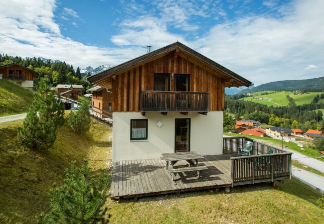Chalet in Annaberg - Ferienhaus # 54 mit 3 SZ für bis zu 6 Personen Chalet in Annaberg - Ferienhaus # 54 mit 3 SZ für bis zu 6 Personen