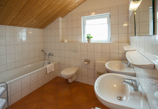 Chalet in Annaberg - Ferienhaus # 51 mit 3 SZ für bis zu 6 Personen Chalet in Annaberg - Ferienhaus # 51 mit 3 SZ für bis zu 6 Personen