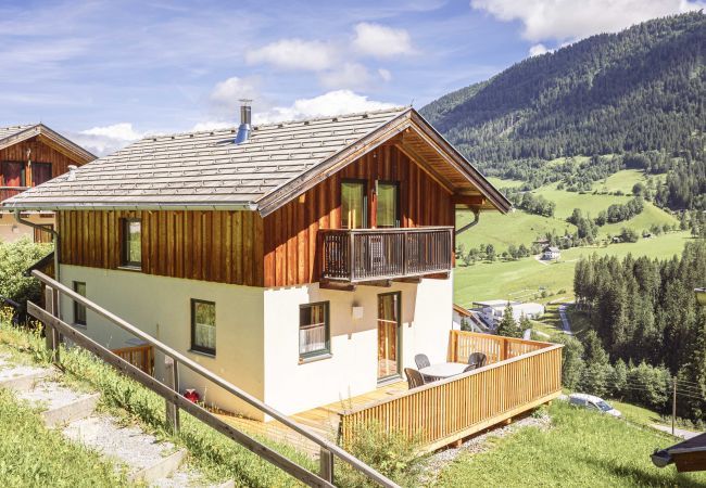 Chalet in Annaberg - Ferienhaus # 51 mit 3 SZ für bis zu 6 Personen Chalet in Annaberg - Ferienhaus # 51 mit 3 SZ für bis zu 6 Personen