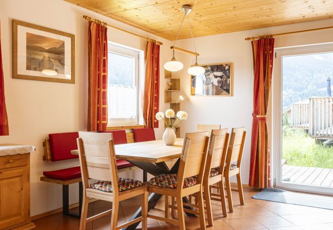 Chalet in Annaberg - Ferienhaus # 04 mit 3 SZ für 6 bis 8 Personen