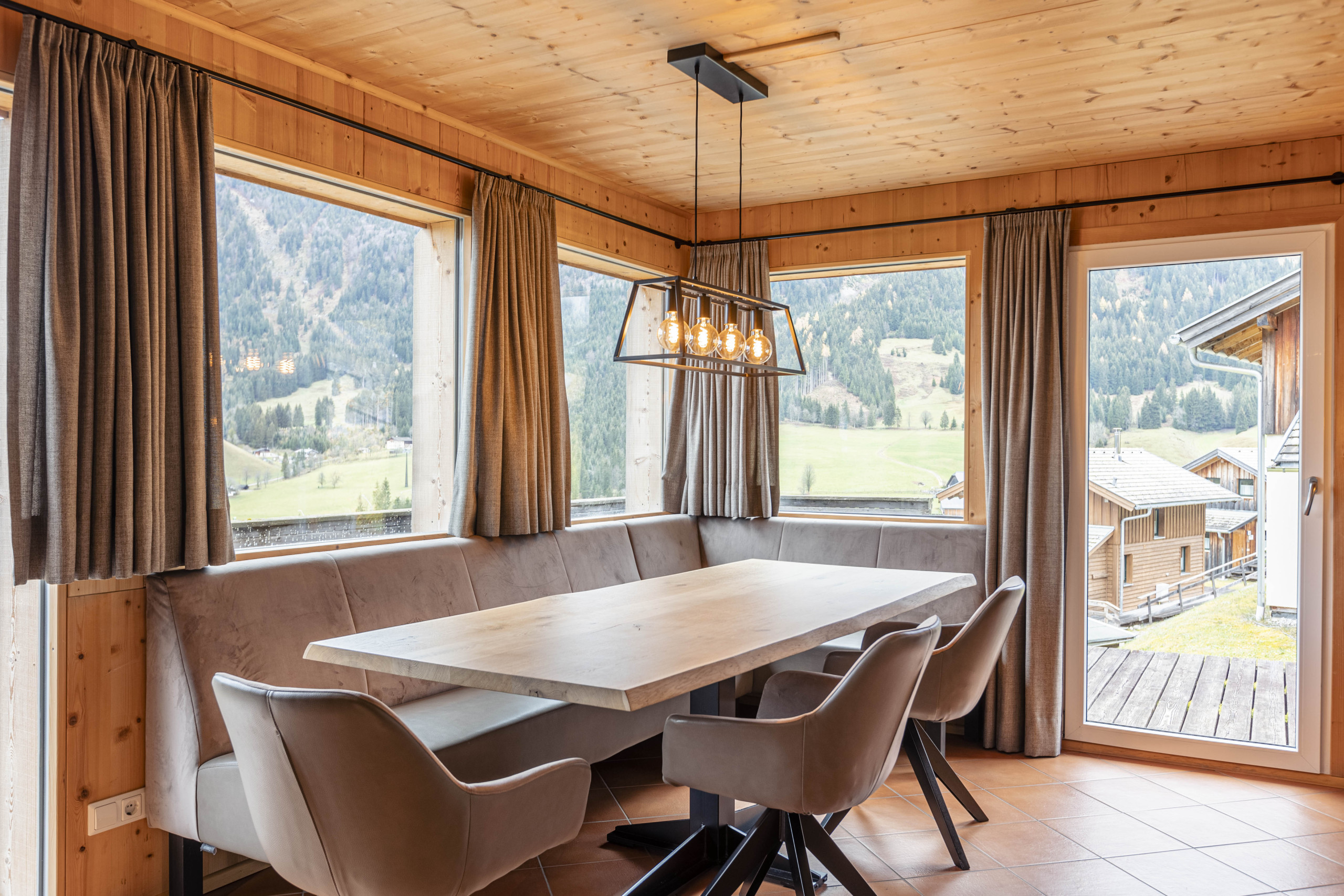  in Annaberg - Ferienhaus # 32 mit 3 SZ für 6 bis 8 Personen