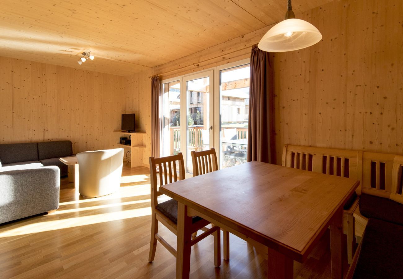 Chalet in St. Georgen am Kreischberg - Chalet # 9 mit 2 Schlafzimmern & IR-Sauna Chalet in St. Georgen am Kreischberg - Chalet # 9 mit 2 Schlafzimmern & IR-Sauna