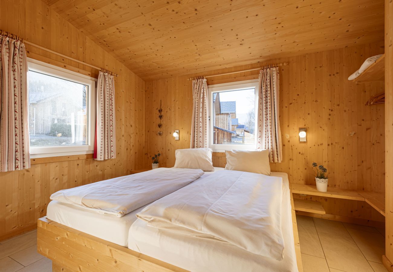 Chalet in St. Georgen am Kreischberg - Superior Chalet # 8 mit IR-Sauna & Whirlpool Chalet in St. Georgen am Kreischberg - Superior Chalet # 8 mit IR-Sauna & Whirlpool