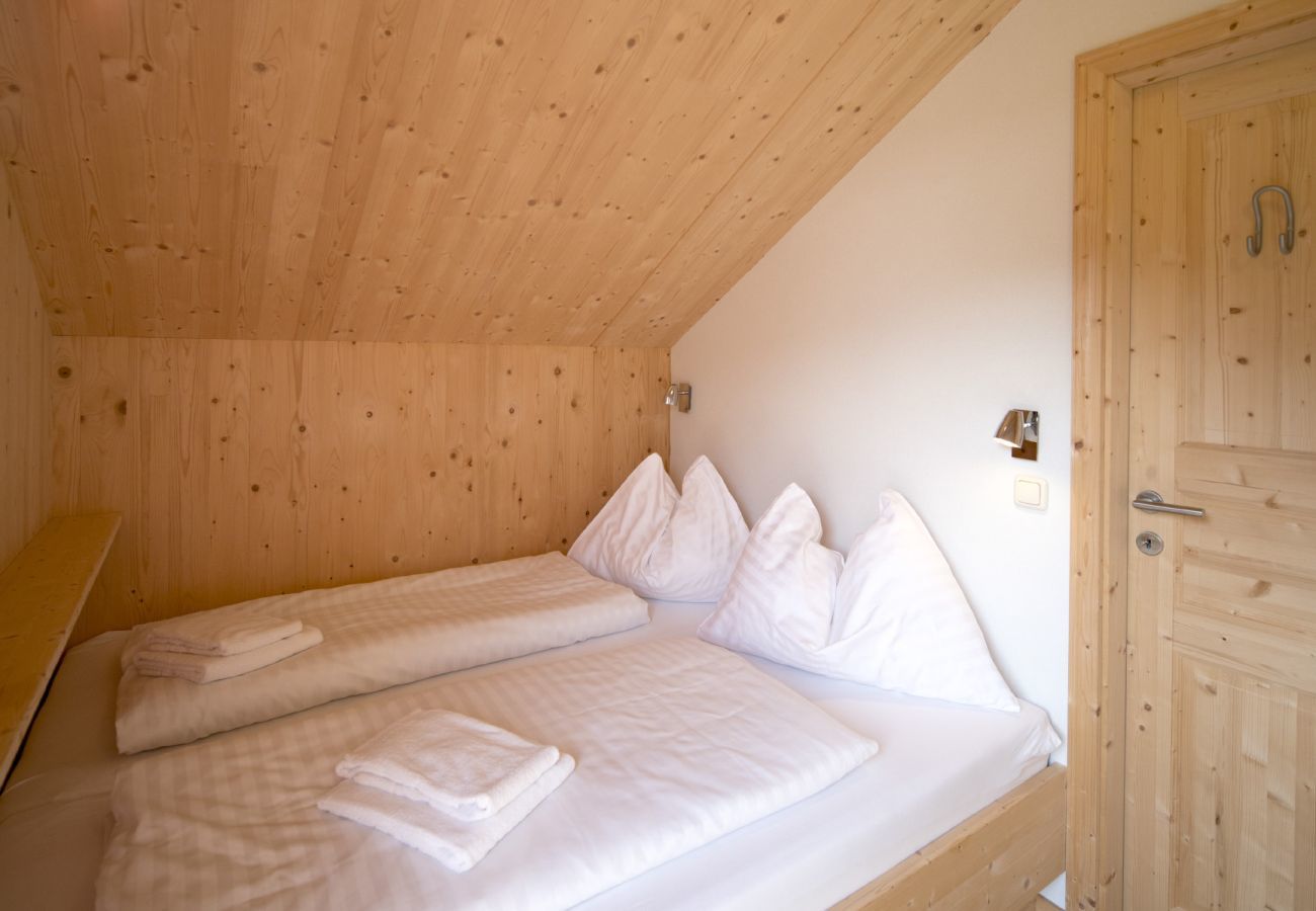 Chalet in St. Georgen am Kreischberg - Chalet # 20 mit 3 Schlafzimmer, IR-Sauna & Whirlpool Chalet in St. Georgen am Kreischberg - Chalet # 20 mit 3 Schlafzimmer, IR-Sauna & Whirlpool