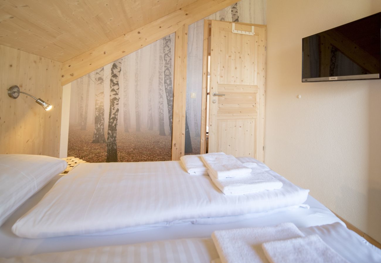 Ferienhaus in St. Georgen am Kreischberg - Chalet # 3 mit 4 Schlafzimmer, IR-Sauna & Whirlpool Ferienhaus in St. Georgen am Kreischberg - Chalet # 3 mit 4 Schlafzimmer, IR-Sauna & Whirlpool