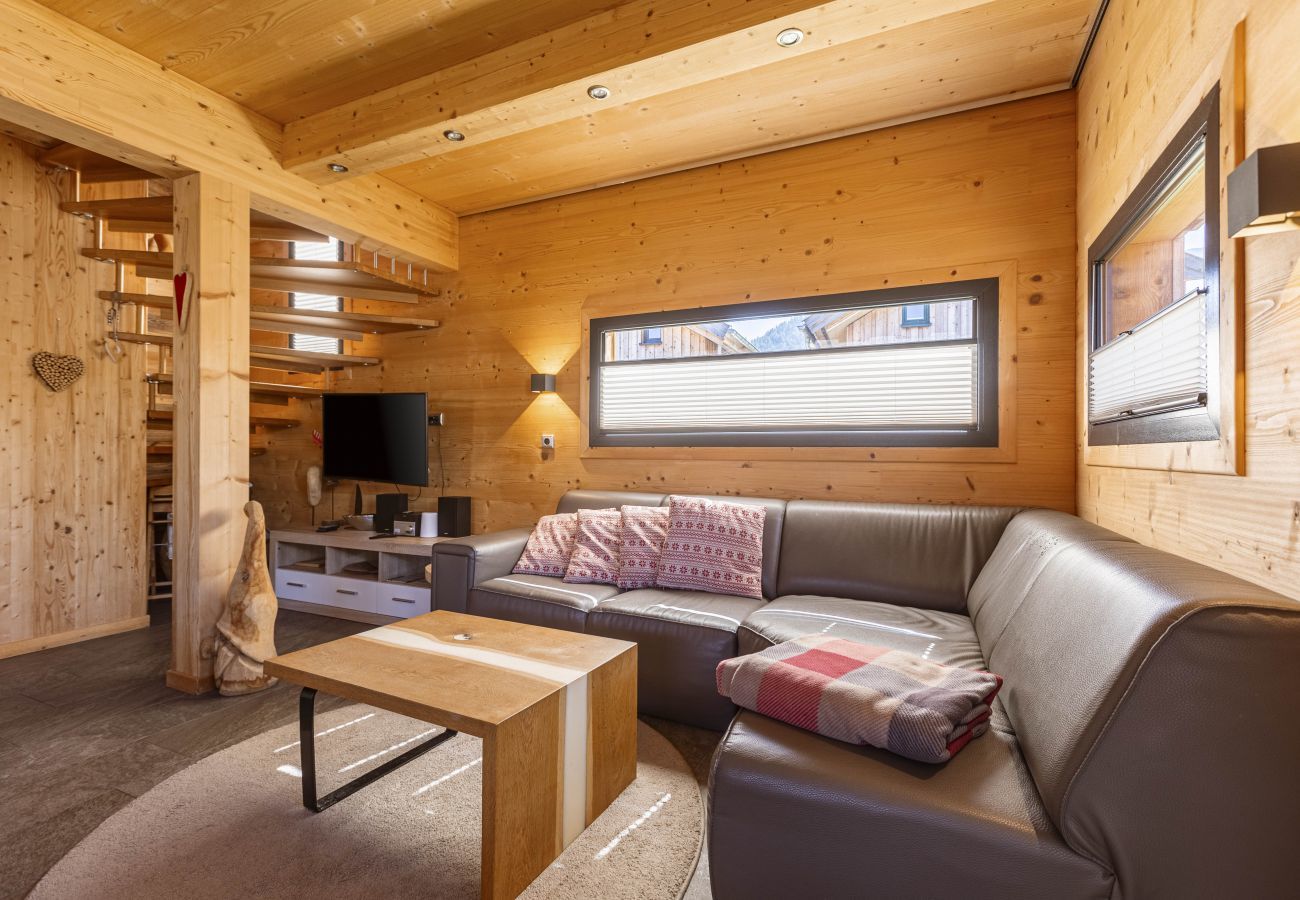 Ferienhaus in Hohentauern - Premium Ferienhaus # 7 mit IR-Sauna & Whirlpool Ferienhaus in Hohentauern - Premium Ferienhaus # 7 mit IR-Sauna & Whirlpool