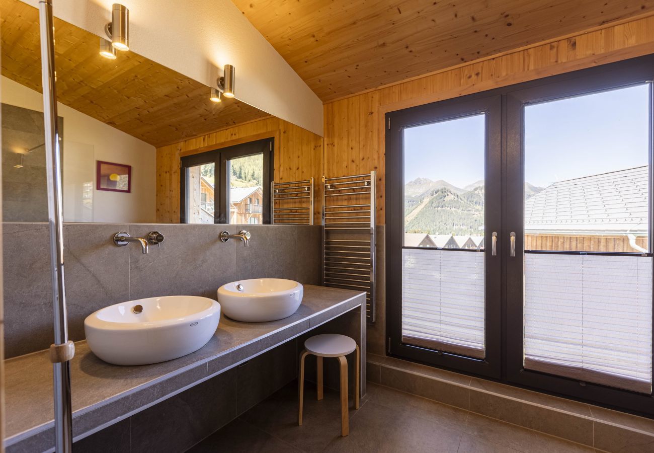 Ferienhaus in Hohentauern - Premium Ferienhaus # 7 mit IR-Sauna & Whirlpool Ferienhaus in Hohentauern - Premium Ferienhaus # 7 mit IR-Sauna & Whirlpool