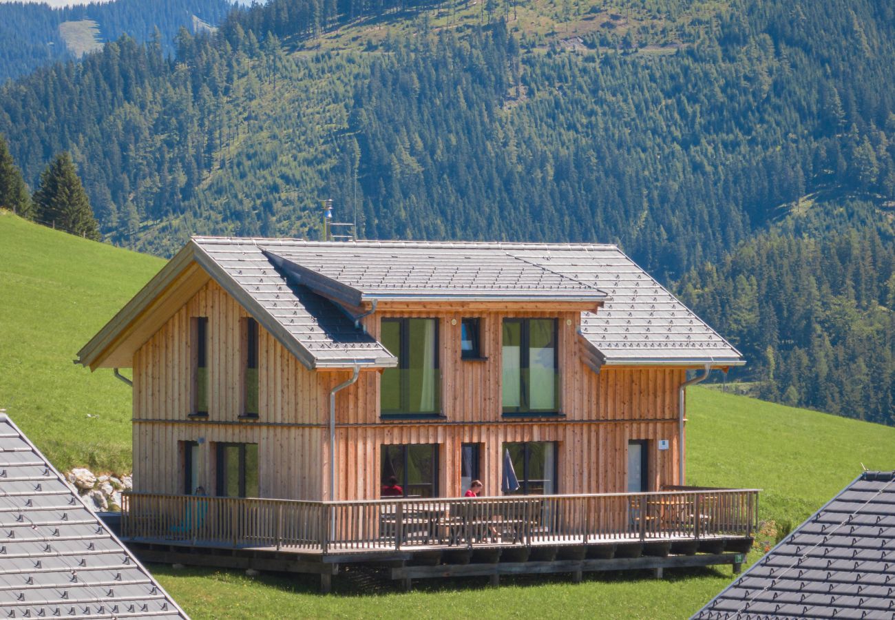 Ferienhaus in Hohentauern - Premium Ferienhaus # 56 mit IR-Sauna & Whirlpool Ferienhaus in Hohentauern - Premium Ferienhaus # 56 mit IR-Sauna & Whirlpool