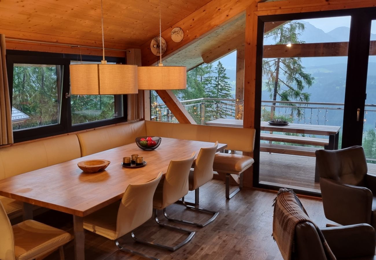 Chalet in Pichl bei Schladming - Superior Chalet # 10 mit Sauna und Whirlwanne innen Chalet in Pichl bei Schladming - Superior Chalet # 10 mit Sauna und Whirlwanne innen