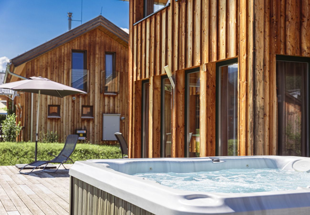 Chalet in Murau - Premium Ferienhaus # 10 mit IR-Sauna & Whirlpool Chalet in Murau - Premium Ferienhaus # 10 mit IR-Sauna & Whirlpool