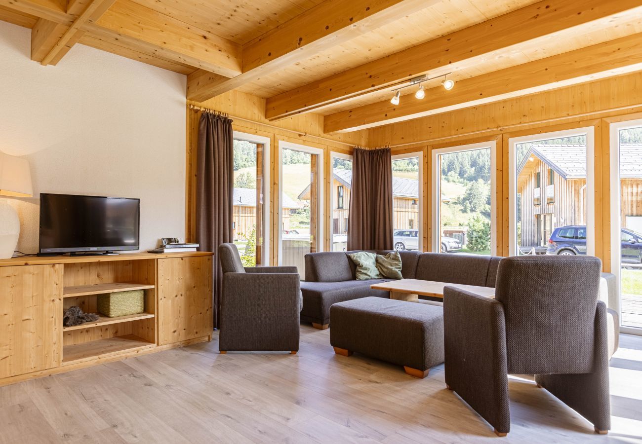 Chalet in Murau - Premium Ferienhaus # 10 mit IR-Sauna & Whirlpool Chalet in Murau - Premium Ferienhaus # 10 mit IR-Sauna & Whirlpool