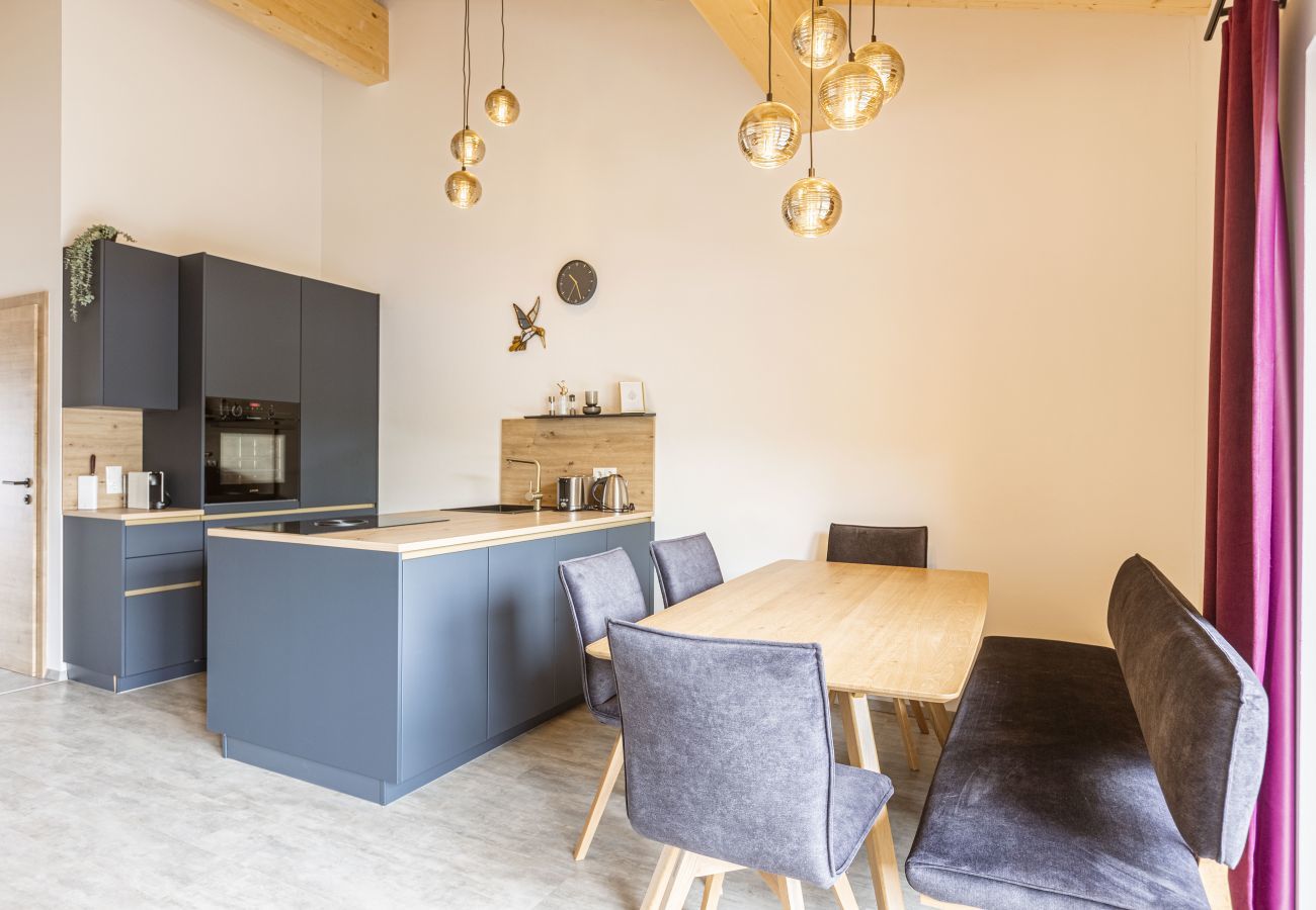 Ferienwohnung in St. Georgen am Kreischberg - Superior Ferienwohnung # 7 für bis zu 4 Personen  Ferienwohnung in St. Georgen am Kreischberg - Superior Ferienwohnung # 7 für bis zu 4 Personen